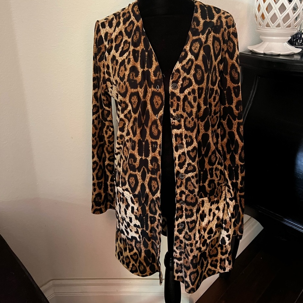 Jersey button down leopard jacket / cardigan